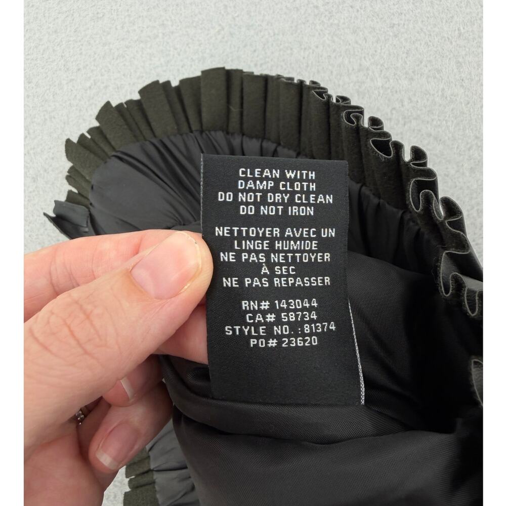 7 For All Mankind Black Pleated Faux Leather Pull On Elastic Waist Mini Skirt - Picture 7 of 7